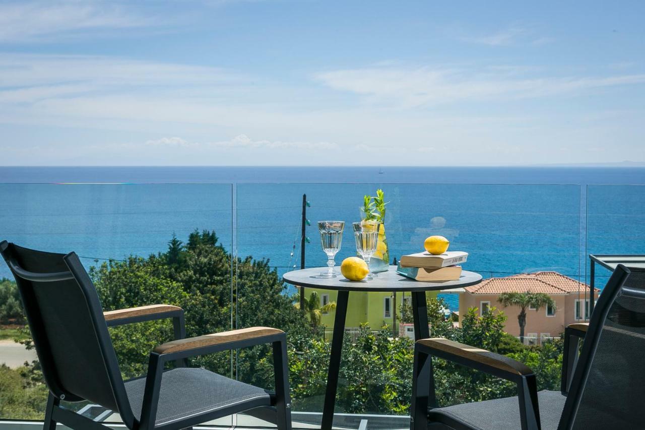 Villa Blue Sea Spathion Bagian luar foto
